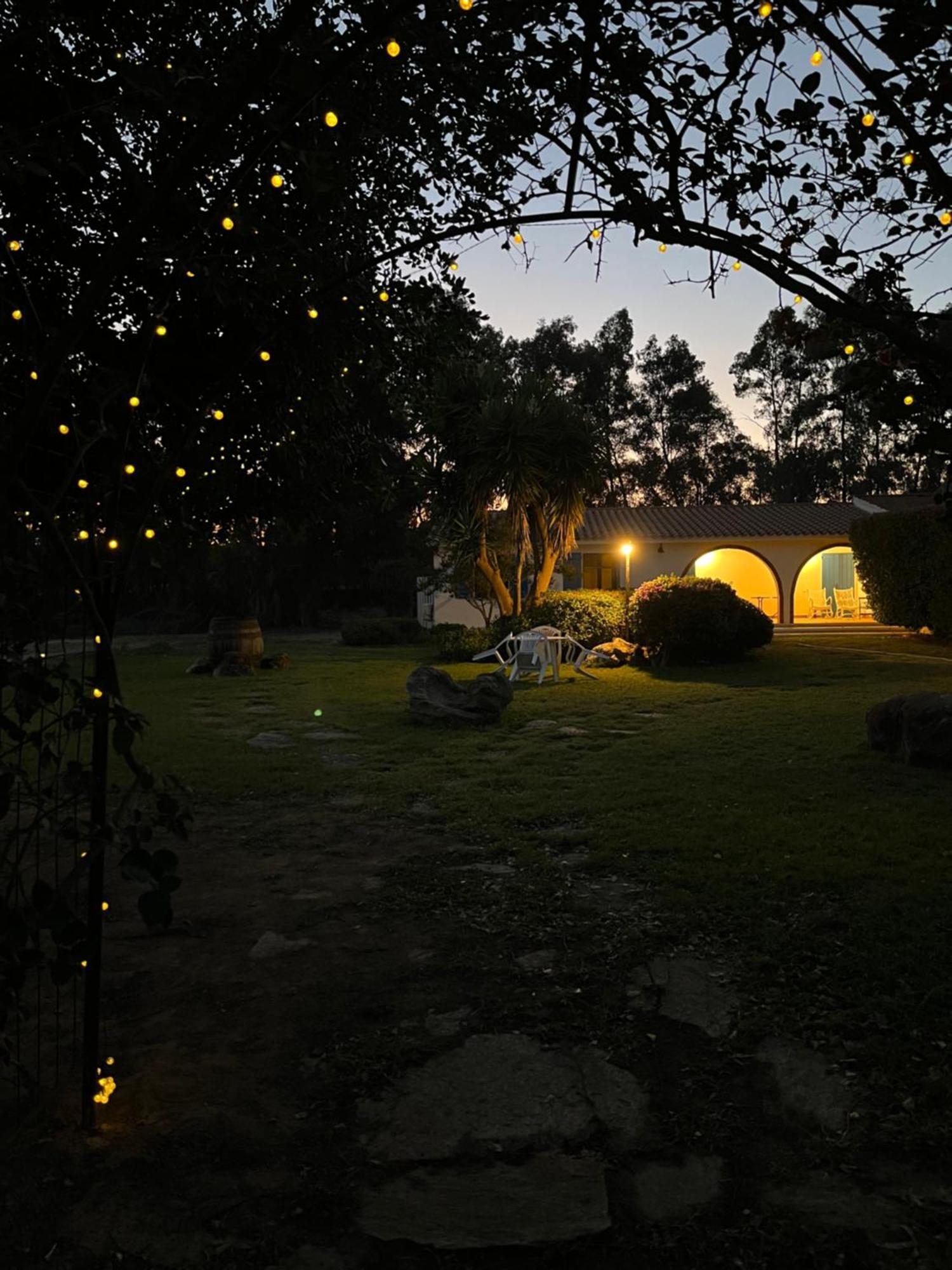 Bidd'E Majori Bed & Breakfast San Priamo Luaran gambar